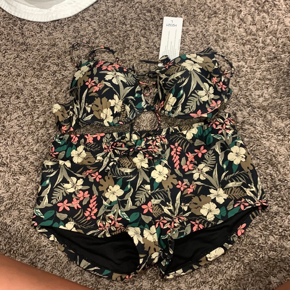 Lg. two piece swimsuit. Well lined & So cute! Olive Green, coral, yellow & blk